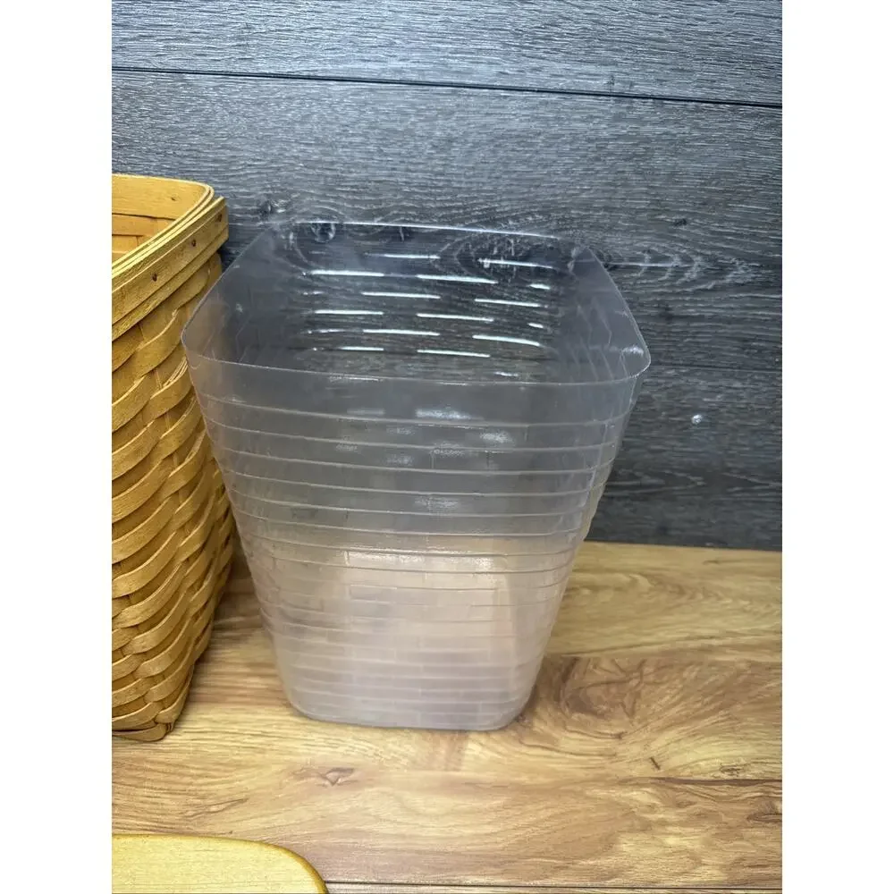 VNT 1999 Longaberger LARGE Basket with Plastic Protector and Lid 11.5x9.75”